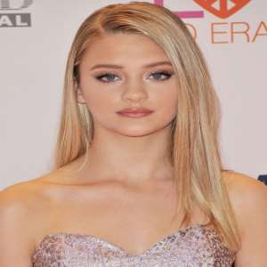 Lizzy Greene